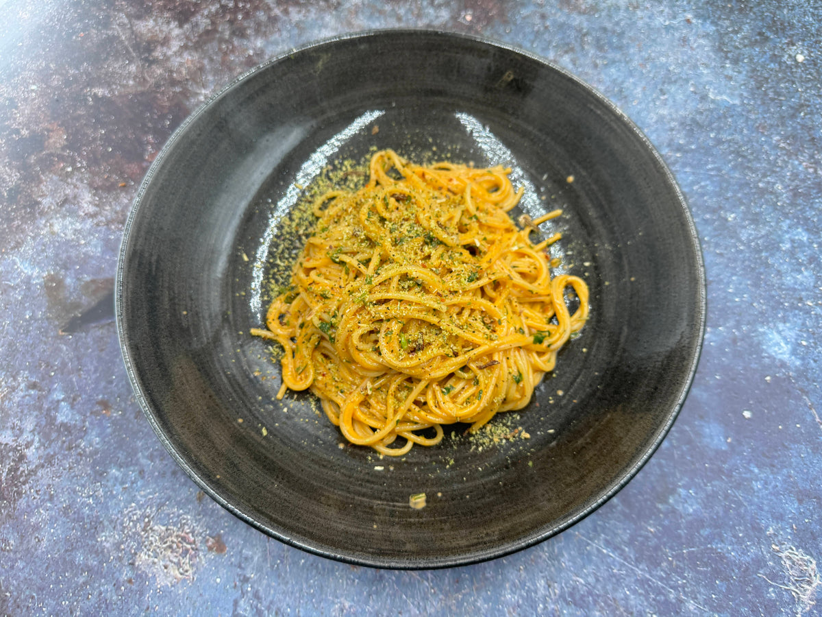 Spaghetti mit cremiger Kräuter-Chili-Sauce